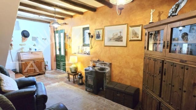 4 quarto Moradia para venda em Cómpeta com piscina garagem - 449 950 € (Ref: 10168365)