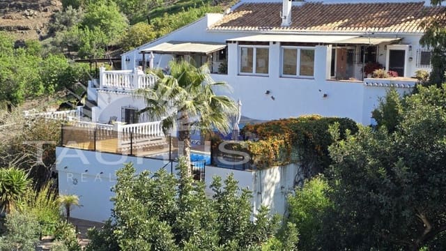 4 quarto Moradia para venda em Cómpeta com piscina garagem - 449 950 € (Ref: 10168365)