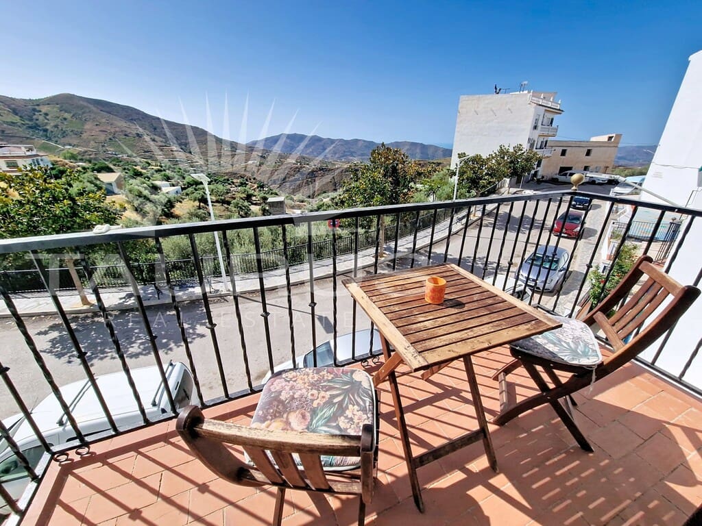 3 bedroom Apartment for sale in Canillas de Aceituno - € 175,000 (Ref: 10176856)