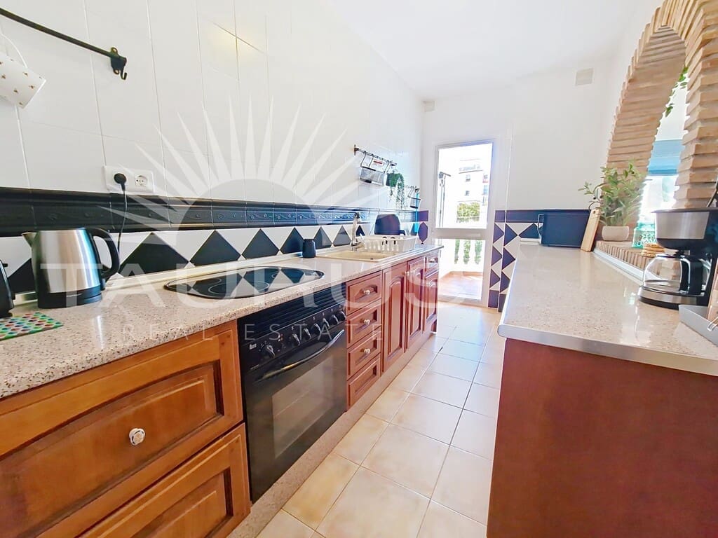 2 bedroom Apartment for sale in Canillas de Aceituno - € 149,950 (Ref: 10176857)