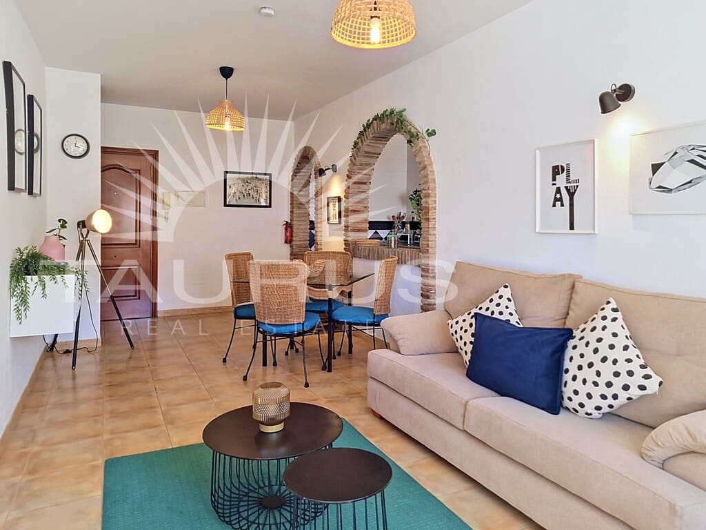 2 bedroom Apartment for sale in Canillas de Aceituno - € 149,950 (Ref: 10176857)