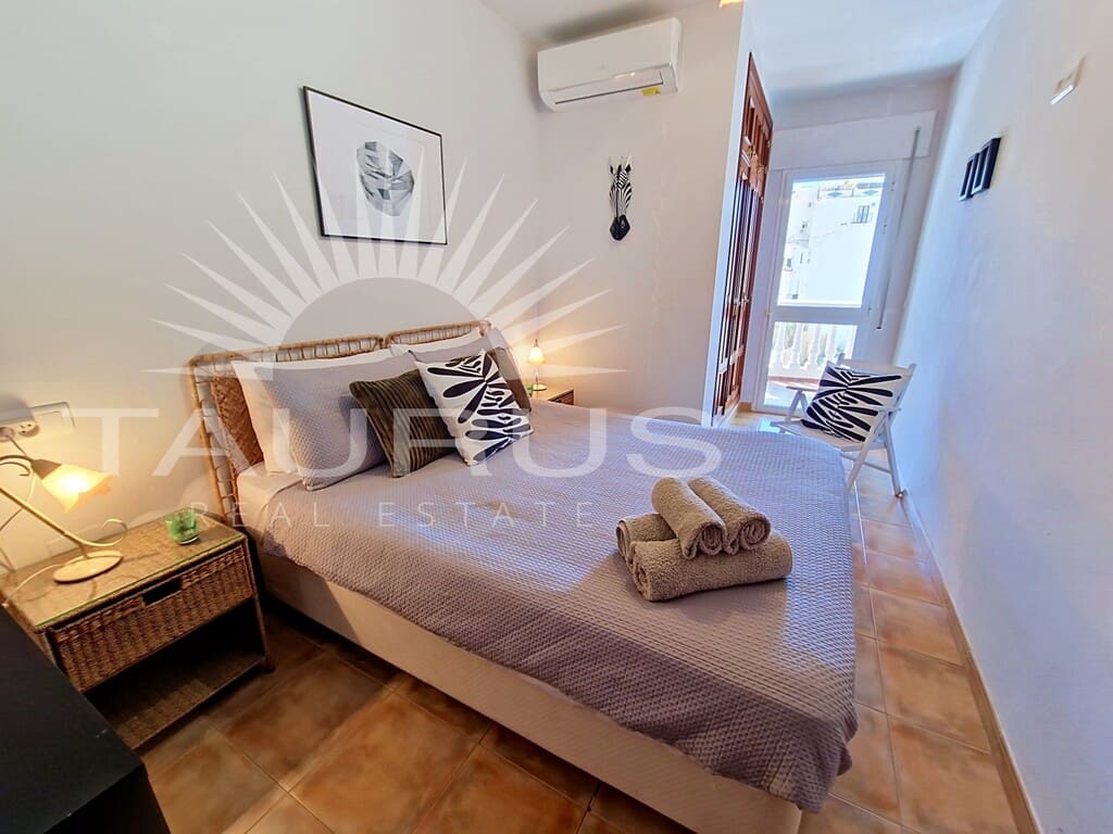 2 bedroom Apartment for sale in Canillas de Aceituno - € 149,950 (Ref: 10176857)