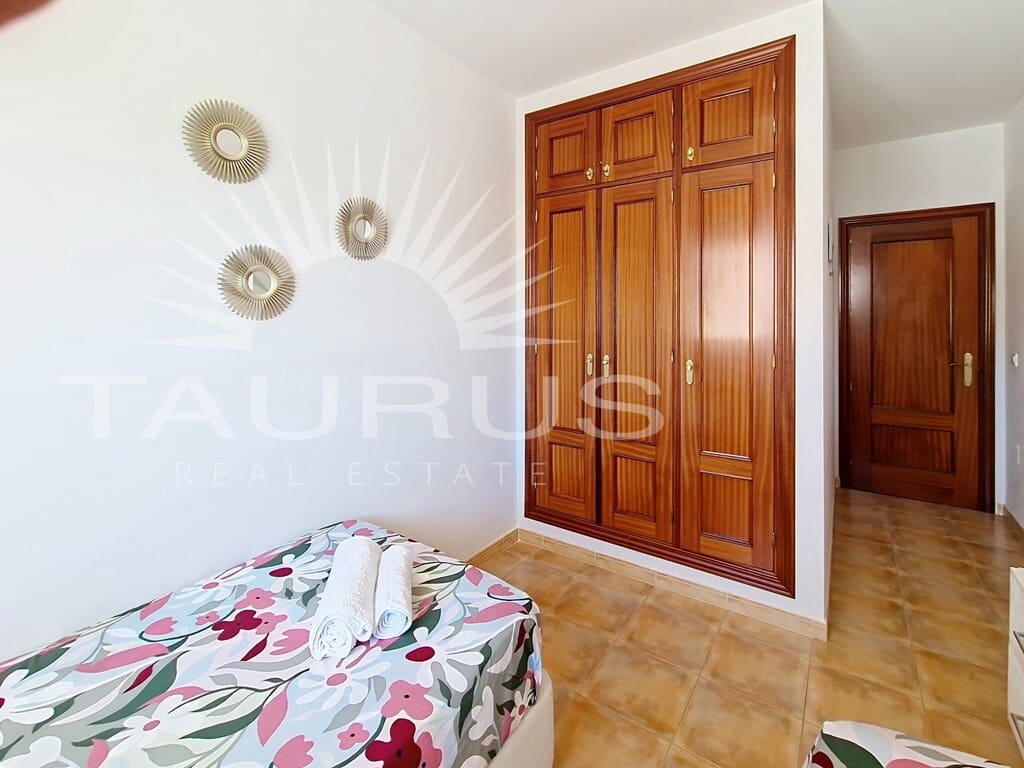 2 bedroom Apartment for sale in Canillas de Aceituno - € 149,950 (Ref: 10176857)