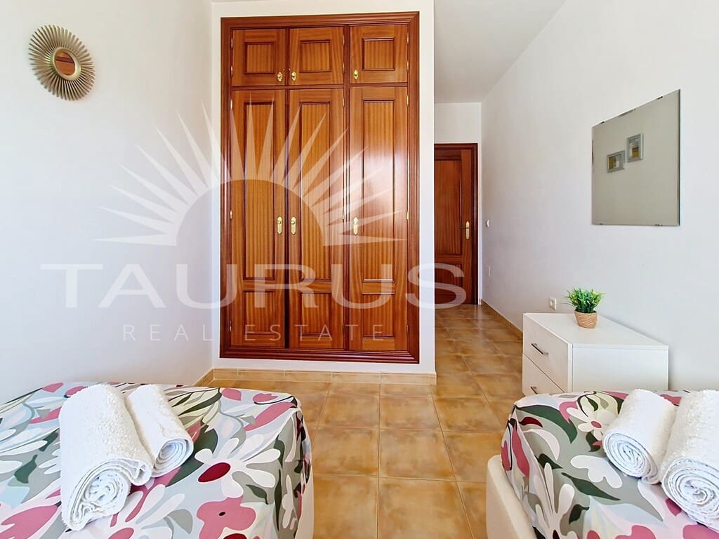 2 bedroom Apartment for sale in Canillas de Aceituno - € 149,950 (Ref: 10176857)