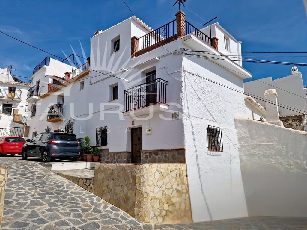 5 slaapkamer Huis te koop in Canillas de Aceituno - € 140.000 (Ref: 10180370)