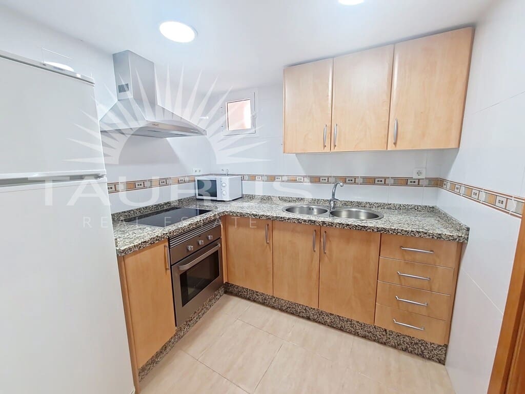 5 slaapkamer Huis te koop in Canillas de Aceituno - € 140.000 (Ref: 10180370)