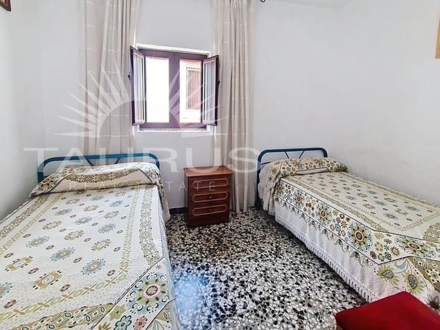 5 slaapkamer Huis te koop in Canillas de Aceituno - € 140.000 (Ref: 10180370)