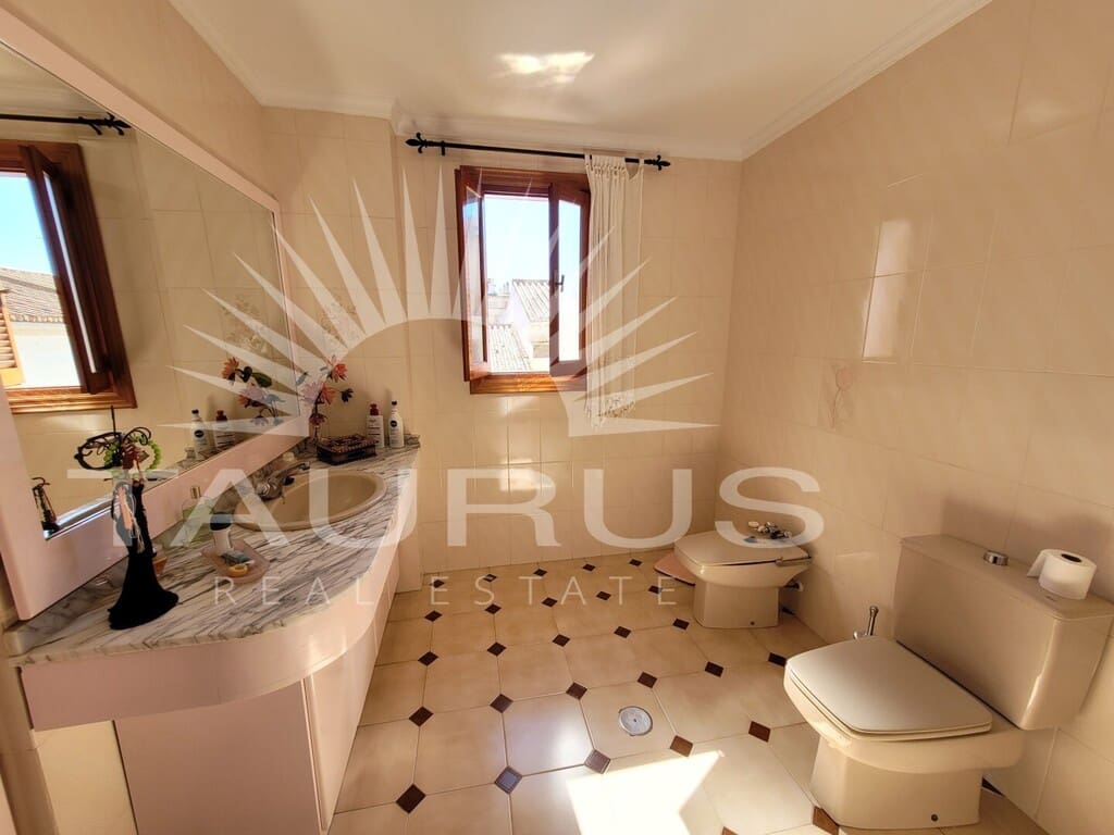 3 sovrum Hus till salu i Velez-Malaga med garage - 320 000 € (Ref: 10182646)