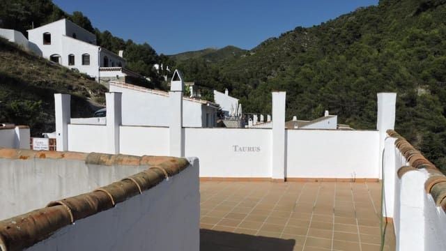 9 sovrum Kommersiell till salu i Cómpeta med pool - 295 000 € (Ref: 3162967)