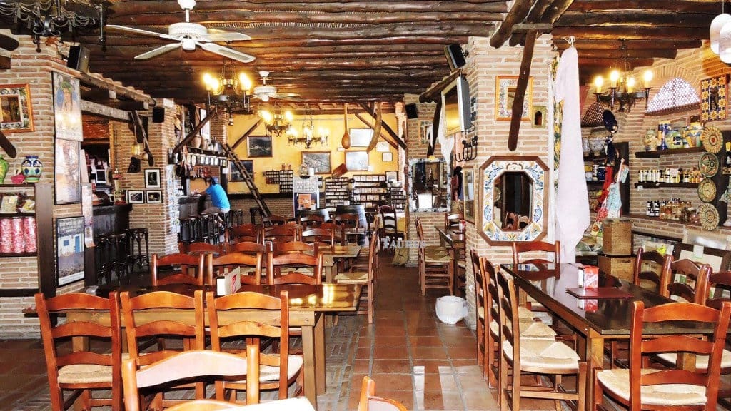 Comercial para venda em Competa - 365 000 € (Ref: 3163017)