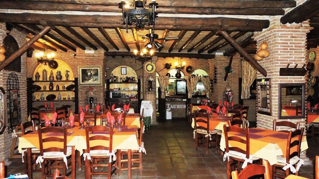 Comercial para venda em Competa - 365 000 € (Ref: 3163017)