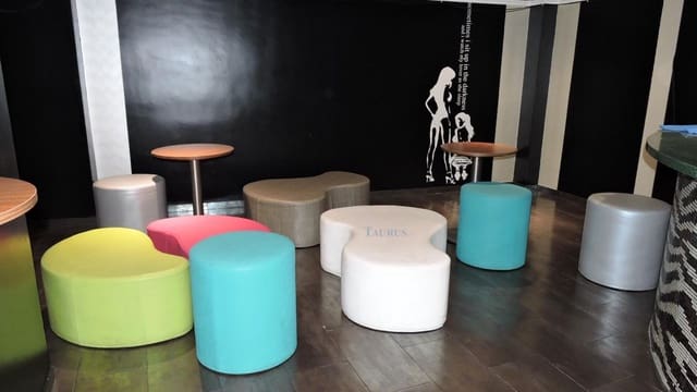 Kommersiell til salgs i Cómpeta - € 365 000 (Ref: 3163024)