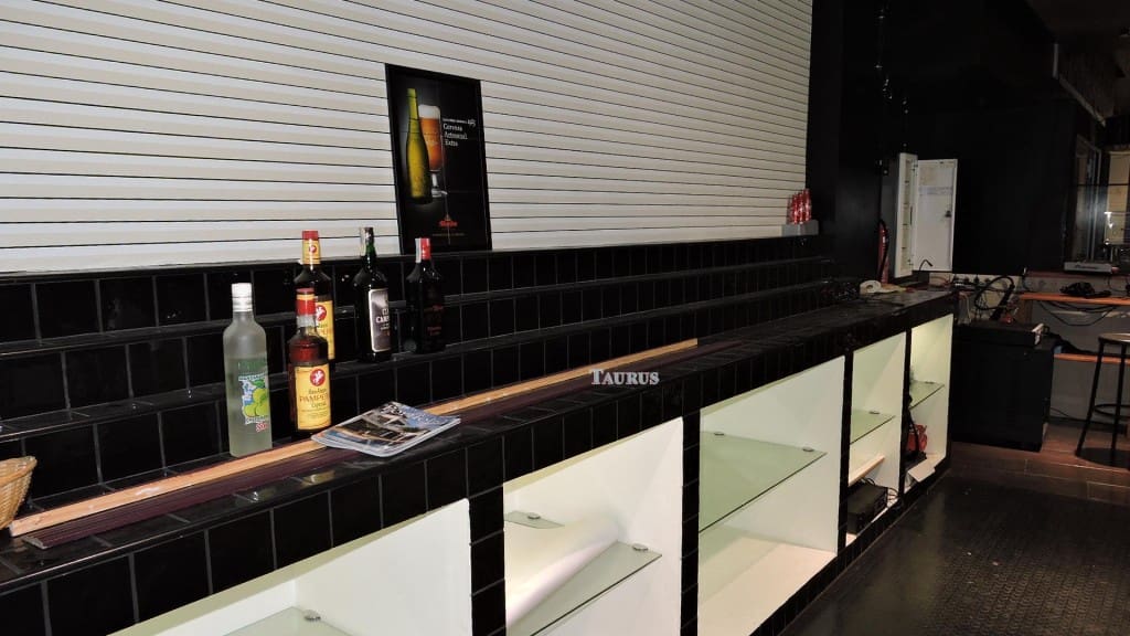 Erhverv til salg i Competa - € 365.000 (Ref: 3163024)