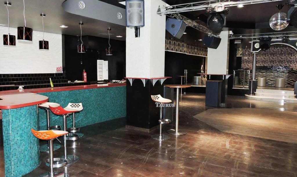 Erhverv til salg i Competa - € 365.000 (Ref: 3163024)