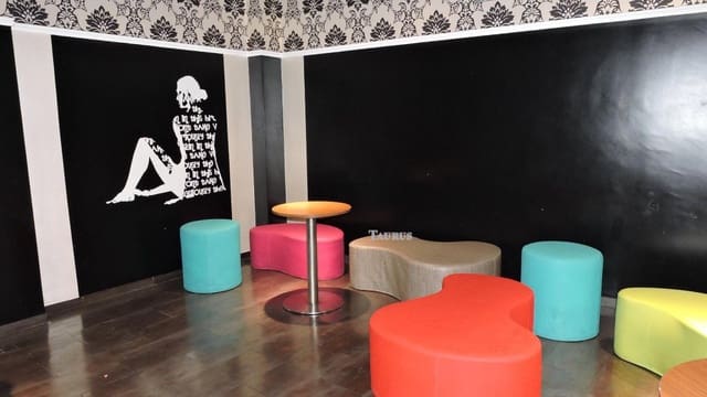 Kommersiell till salu i Cómpeta med garage - 365 000 € (Ref: 3163024)