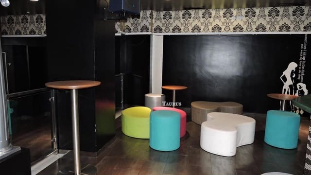 Kommersiell till salu i Cómpeta med garage - 365 000 € (Ref: 3163024)