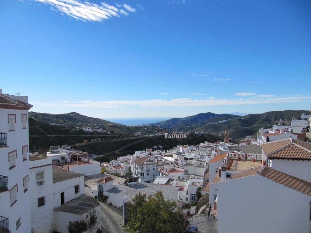 3 soveværelse Byhus til salg i Competa med garage - € 180.000 (Ref: 3163037)