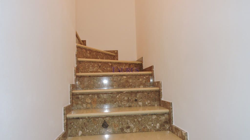 3 soveværelse Byhus til salg i Competa med garage - € 180.000 (Ref: 3163037)