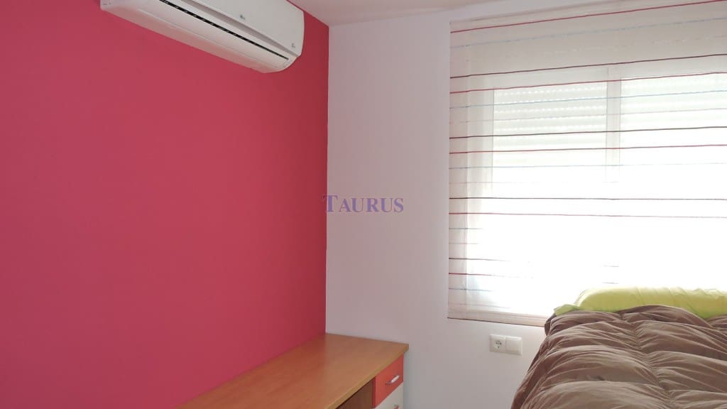 3 soveværelse Byhus til salg i Competa med garage - € 180.000 (Ref: 3163037)