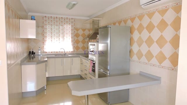 3 soveværelse Byhus til salg i Cómpeta med garage - € 180.000 (Ref: 3163037)