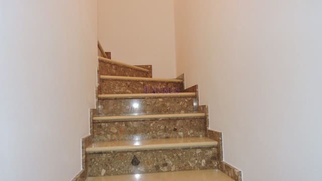 3 soveværelse Byhus til salg i Cómpeta med garage - € 180.000 (Ref: 3163037)