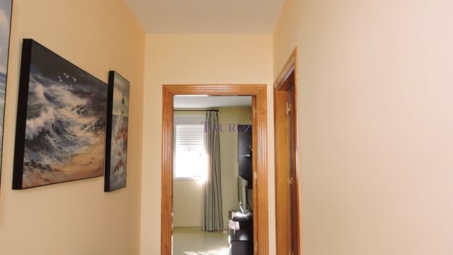 3 soveværelse Byhus til salg i Cómpeta med garage - € 180.000 (Ref: 3163037)