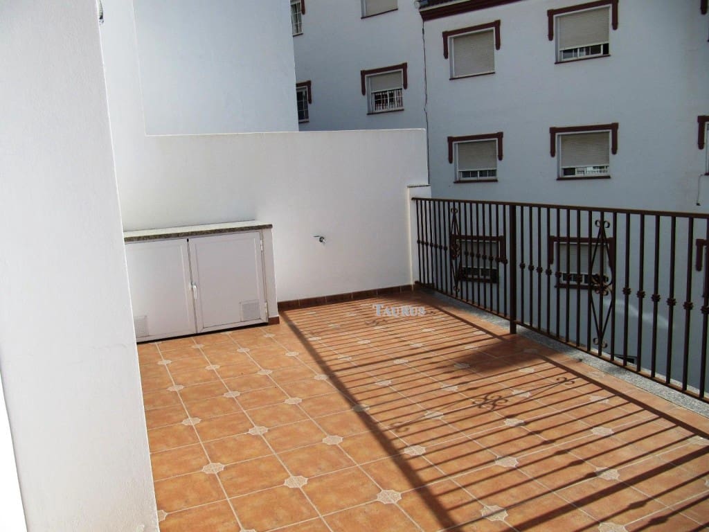 3 soveværelse Byhus til salg i Competa med garage - € 180.000 (Ref: 3163037)