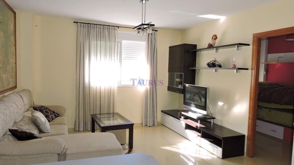 3 bedroom Townhouse for sale in Competa with garage - € 180,000 (Ref: 3163037)