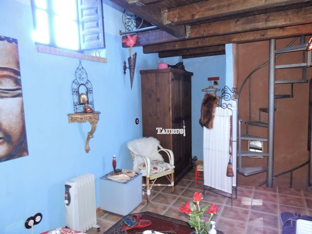 2 chambre Maison de Ville à vendre à Archez - 75 000 € (Ref: 3163110)