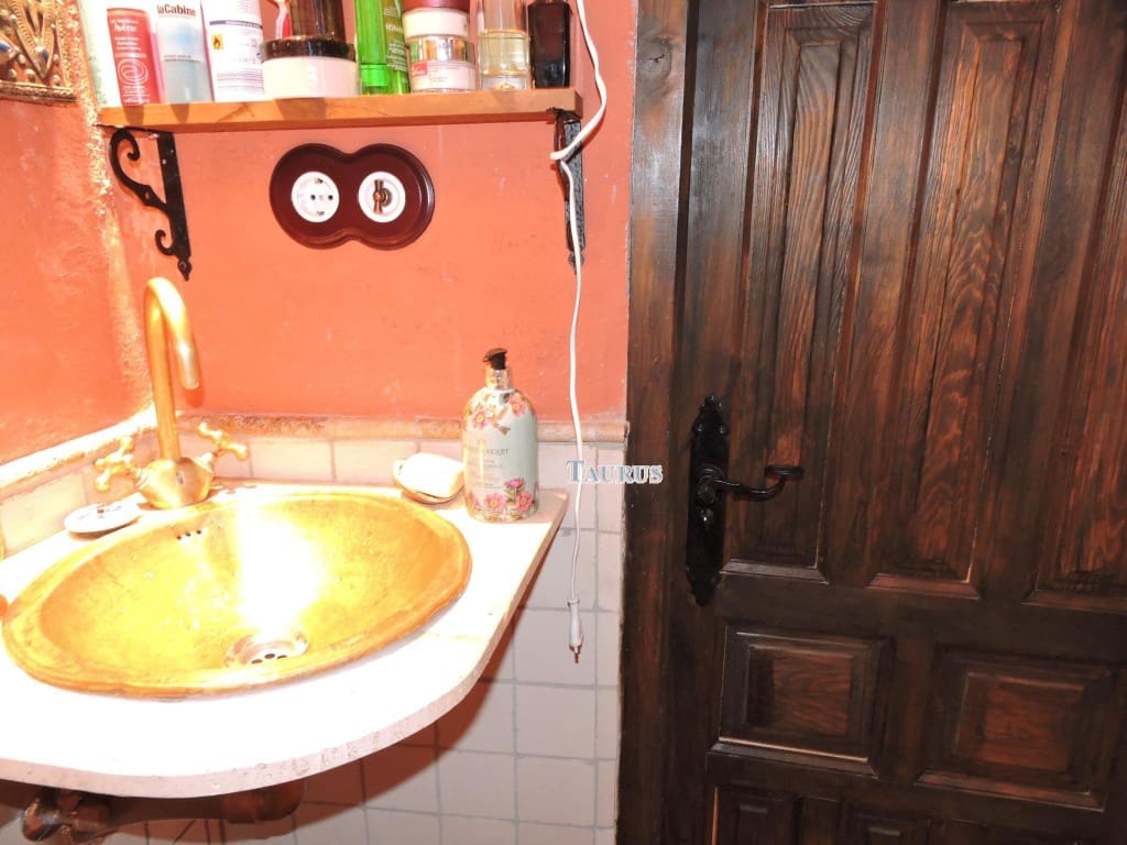 2 chambre Maison de Ville à vendre à Archez - 75 000 € (Ref: 3163110)