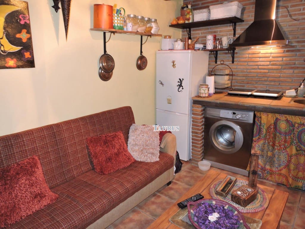 2 chambre Maison de Ville à vendre à Archez - 75 000 € (Ref: 3163110)