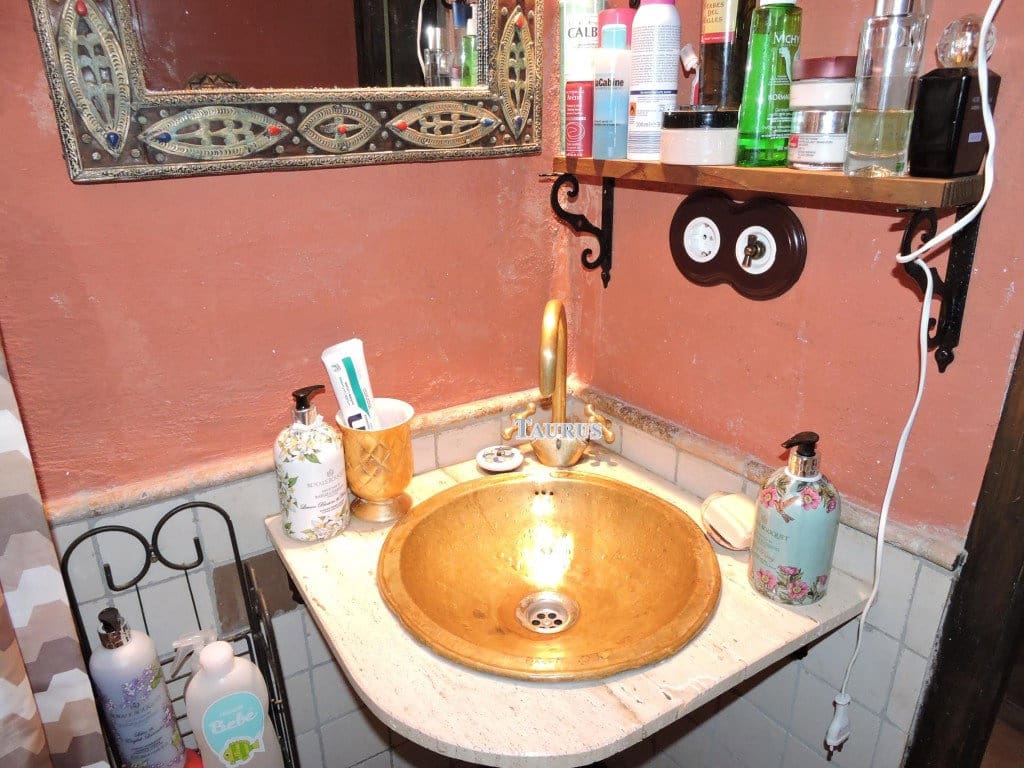 Casa de 2 habitaciones en Archez en venta - 75.000 € (Ref: 3163110)