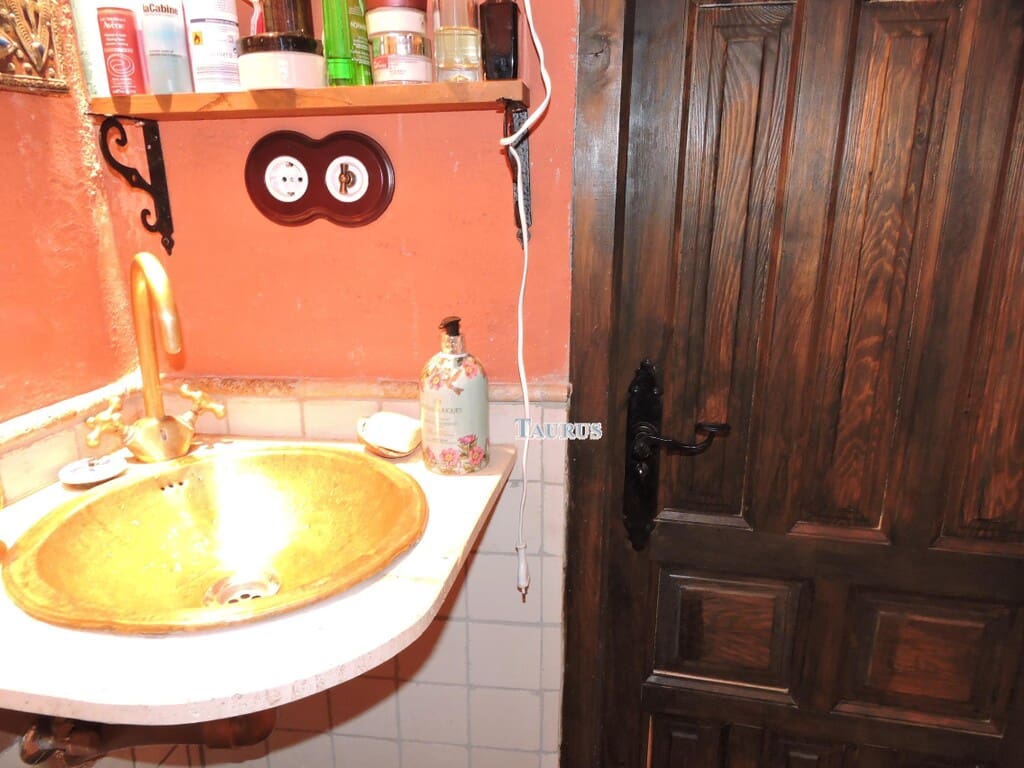 2 sovrum Hus till salu i Archez - 75 000 € (Ref: 3163110)