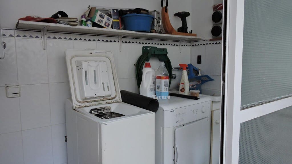 4 soveværelse Lejlighed til salg i Competa - € 180.000 (Ref: 3163147)