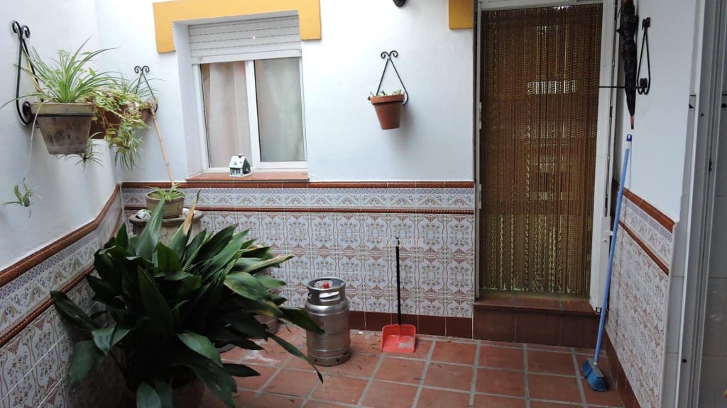 4 soveværelse Lejlighed til salg i Competa - € 180.000 (Ref: 3163147)