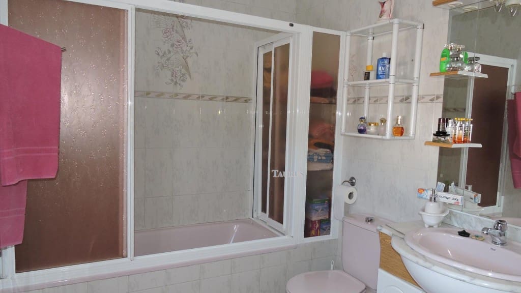 4 soveværelse Byhus til salg i Canillas de Albaida - € 175.000 (Ref: 3163155)