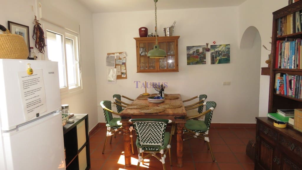 3 soveværelse Byhus til salg i Canillas de Albaida - € 159.000 (Ref: 3163203)