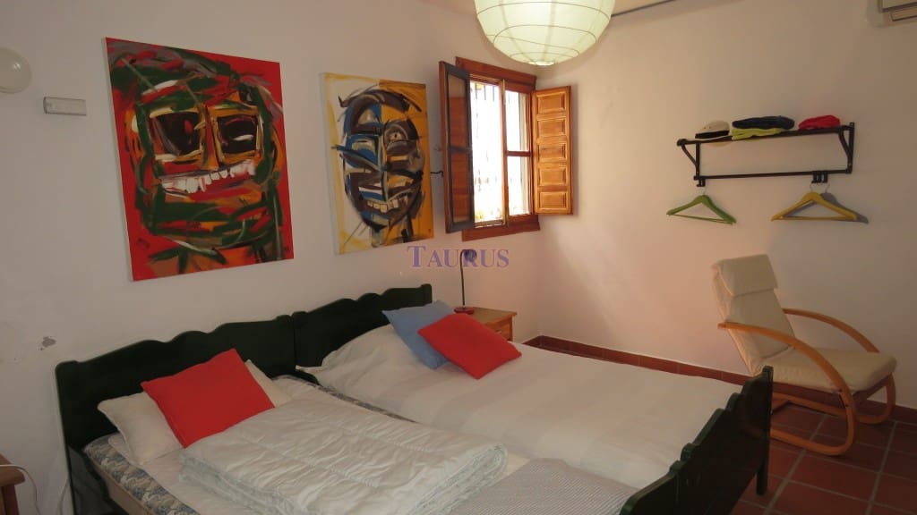 3 soveværelse Byhus til salg i Canillas de Albaida - € 159.000 (Ref: 3163203)