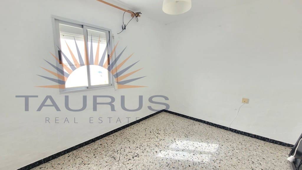 Casa de 2 habitaciones en Cómpeta en venta - 87.000 € (Ref: 3163259)