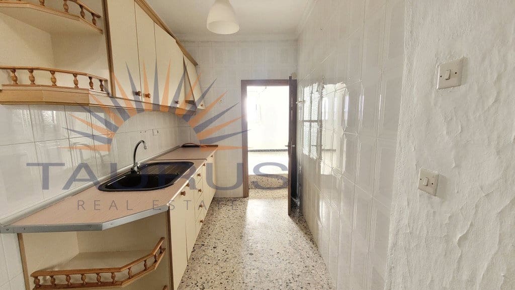 2 bedroom Townhouse for sale in Competa - € 87,000 (Ref: 3163259)