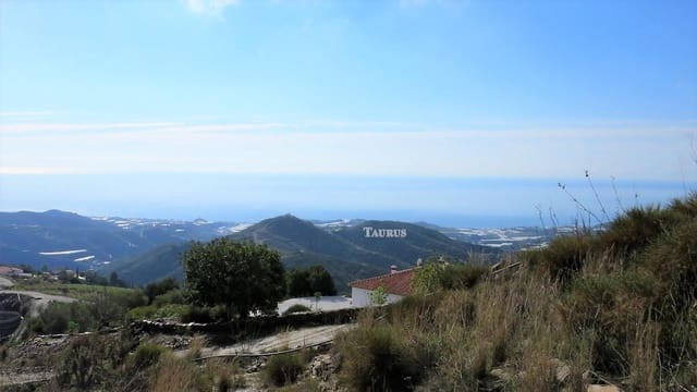 Bouwgrond te koop in Sayalonga - € 90.000 (Ref: 3163300)