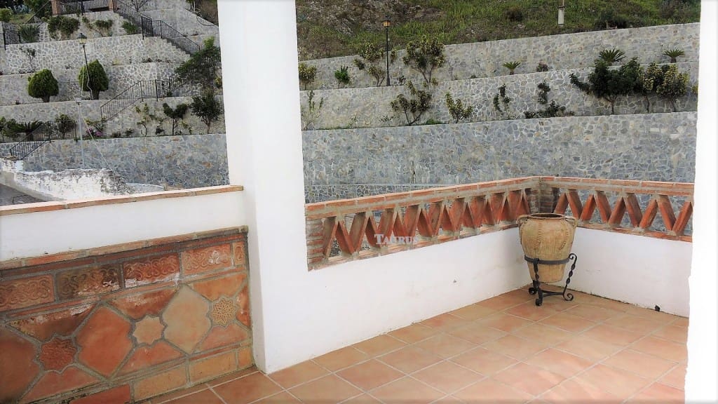 3 soveværelse Byhus til salg i Salares - € 209.000 (Ref: 3422554)