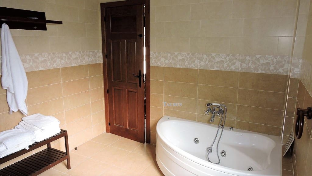 3 soveværelse Byhus til salg i Salares - € 209.000 (Ref: 3422554)