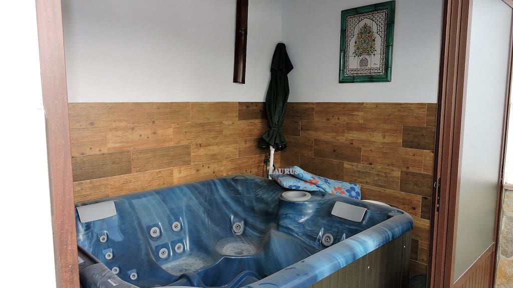 3 soveværelse Byhus til salg i Salares - € 209.000 (Ref: 3422554)