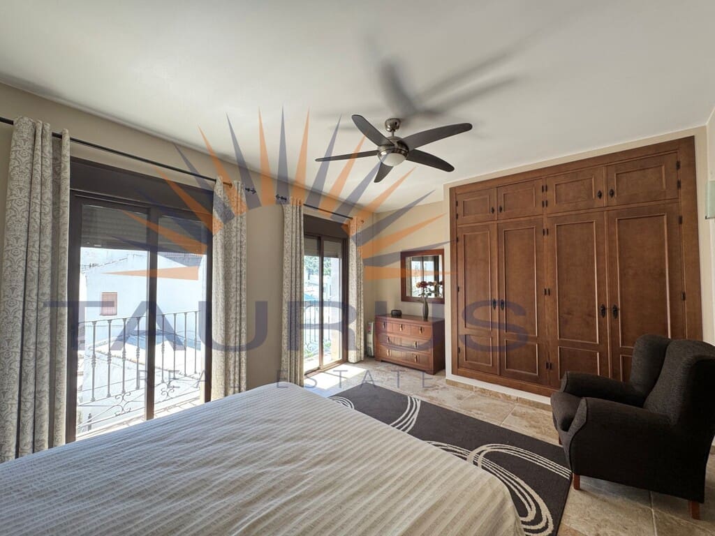 3 camera da letto Casa in vendita in Salares - 209.000 € (Rif: 3422554)