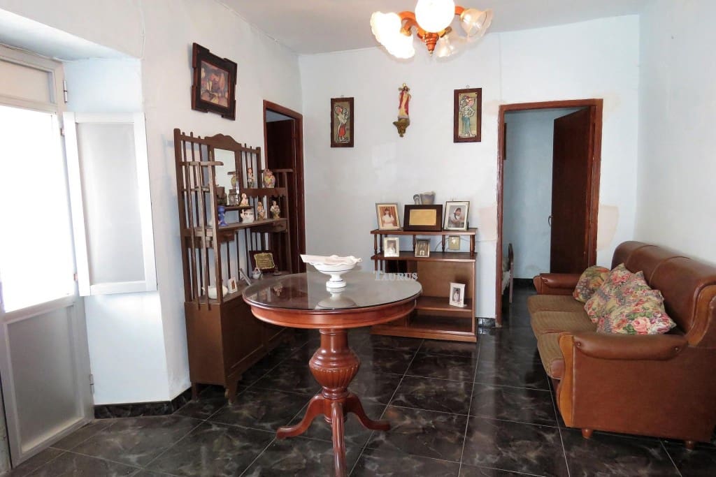 6 soverom Hus til salgs i Canillas de Albaida - € 132 000 (Ref: 3442847)