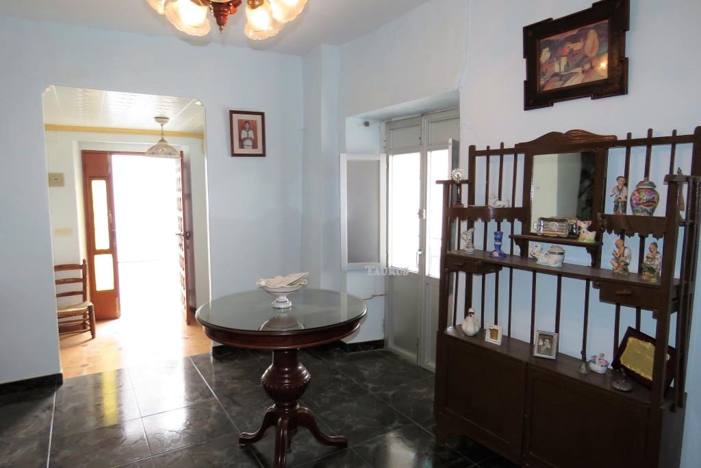 6 soverom Hus til salgs i Canillas de Albaida - € 132 000 (Ref: 3442847)