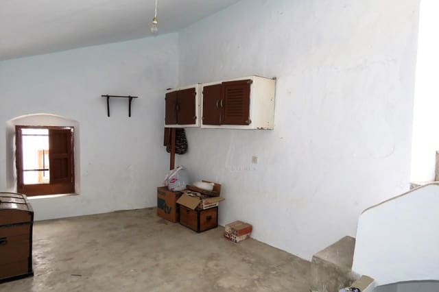 6 soverom Hus til salgs i Canillas de Albaida - € 132 000 (Ref: 3442847)