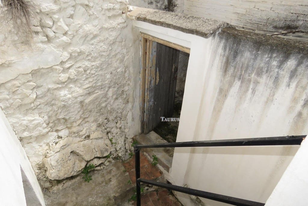 6 soverom Hus til salgs i Canillas de Albaida - € 132 000 (Ref: 3442847)