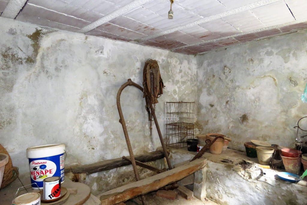 6 soverom Hus til salgs i Canillas de Albaida - € 132 000 (Ref: 3442847)